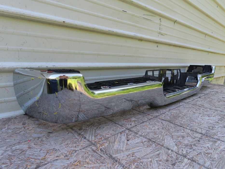 2019-2022 DODGE RAM 1500 4DR PICKUP REAR STEP BUMPER COVER PANEL CHROME OEM