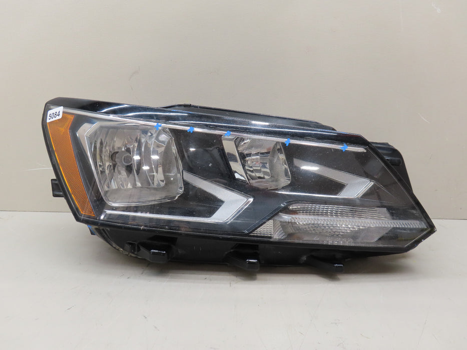 2016-2019 VOLKSWAGEN PASSAT FRONT RIGHT HEADLIGHT LAMP HALOGEN OEM