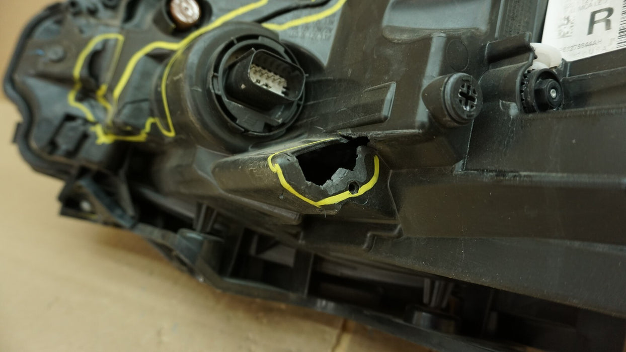 2019-2022 JEEP CHEROKEE FRONT RIGHT PASSENGER SIDE HEADLIGHT LED OEM 19 20 21 22