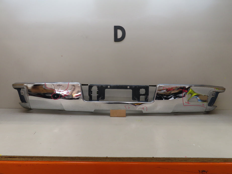 2014-2019 GMC-CHEVROLET SIERRA/SILVERADO 1500 REAR BUMPER COVER OEM