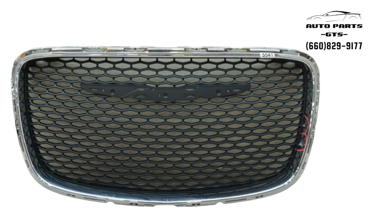 2016-2020 CHRYSLER 300 SEDAN FRONT BUMPER RADIATOR GRILLE GRILL OEM 5SW19TRMAE