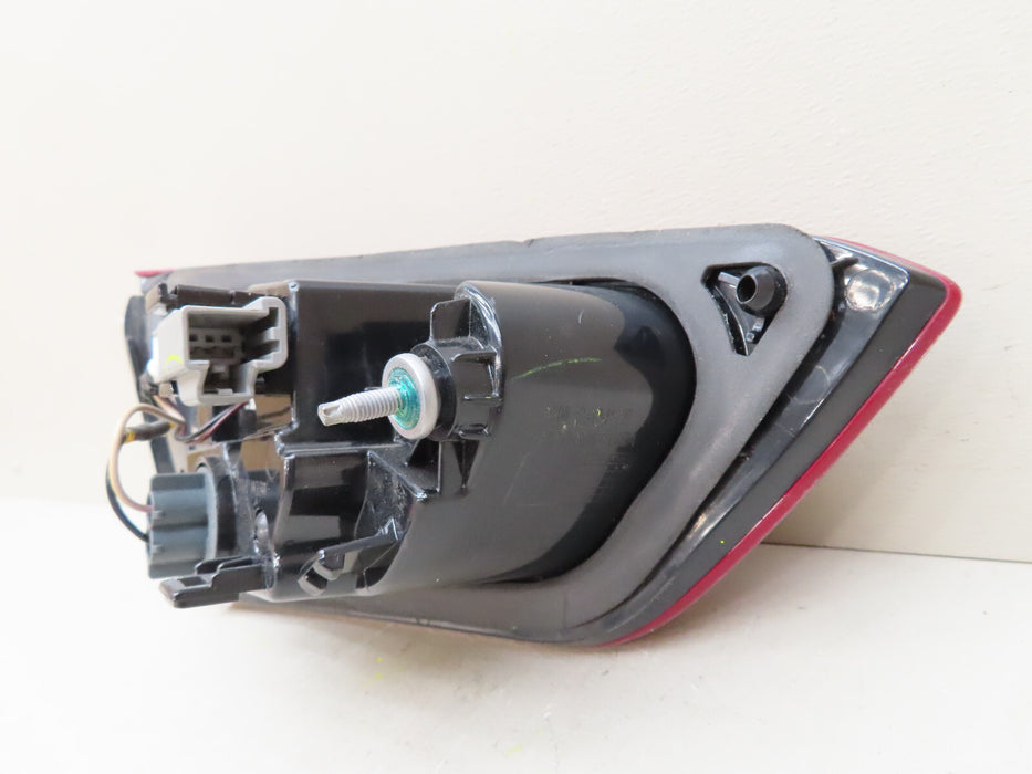 2019-2022 CHEVROLET MALIBU REAR RIGHT PASSENGER INNER TAIL LIGHT LED OEM