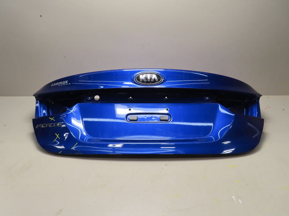 2019-2021 KIA FORTE 4DR SEDAN REAR TRUNK LID W/ EMBLEM BADGE NAMEPLATE OEM