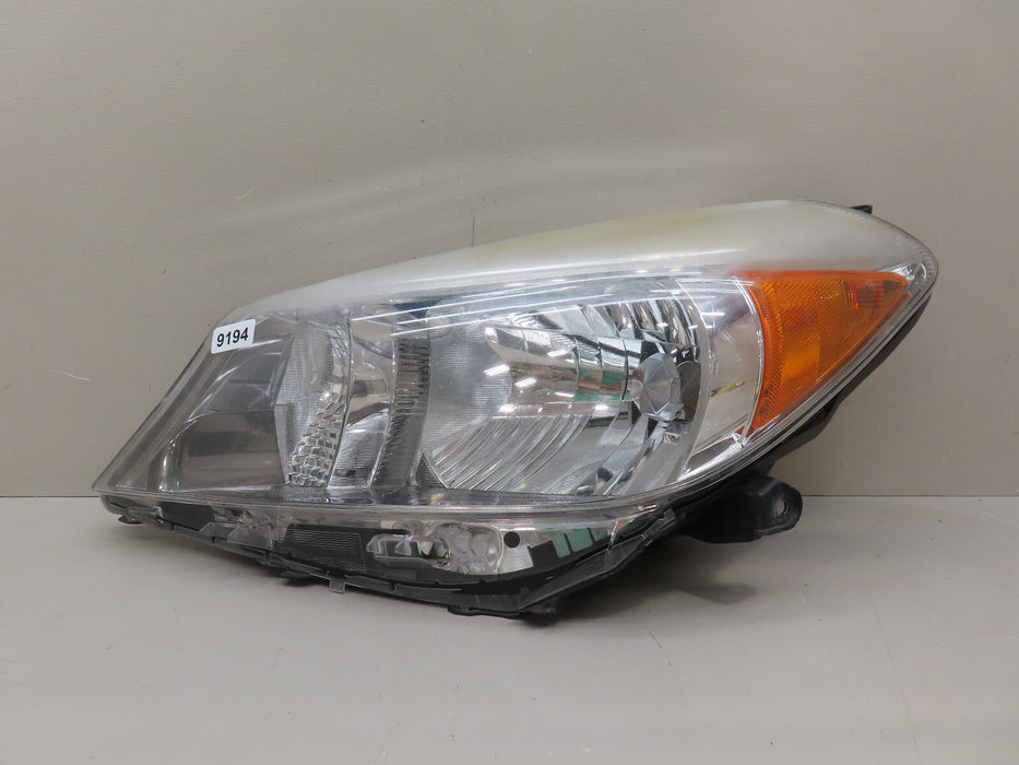 2012-2014 TOYOTA YARIS FRONT LEFT DRIVER SIDE HEADLIGHT HALOGEN OEM