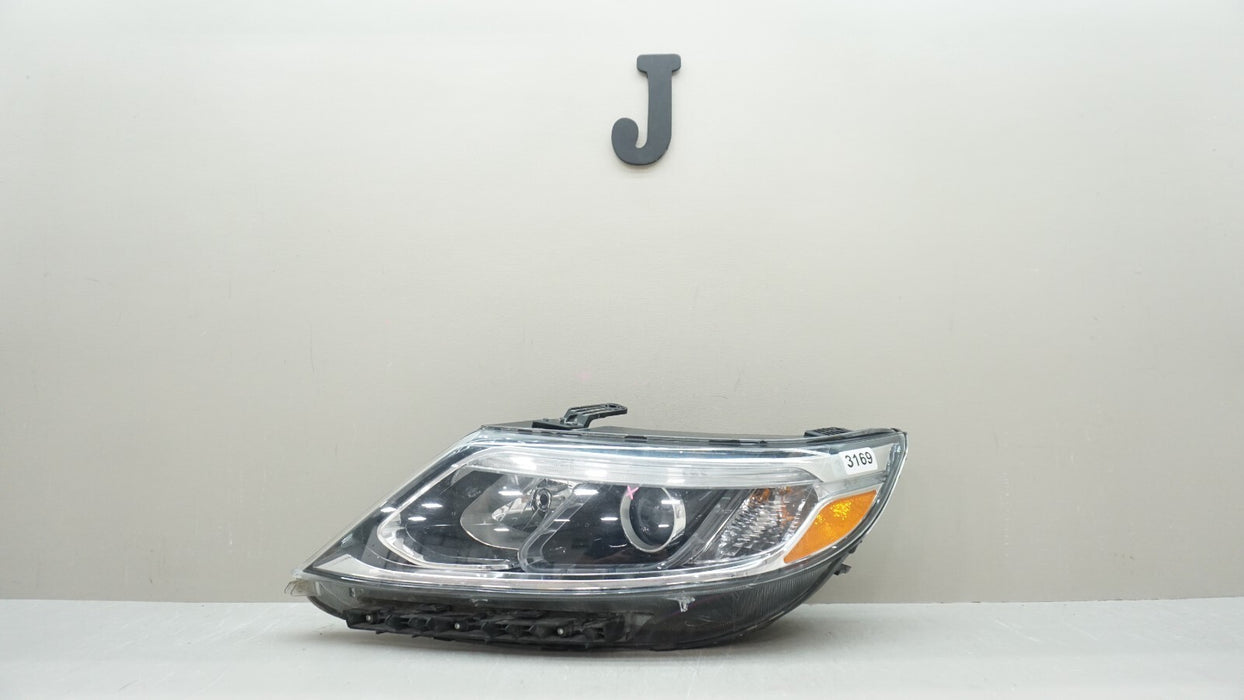 2014-2015 KIA SORENTO FRONT LEFT DRIVERS SIDE HEADLIGHT HALOGEN OEM