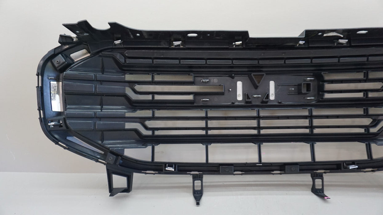 2019-2021 GMC TERRAIN FRONT UPPER BUMPER RADIATOR GRILLE W/ EMBLEM OEM 23196293