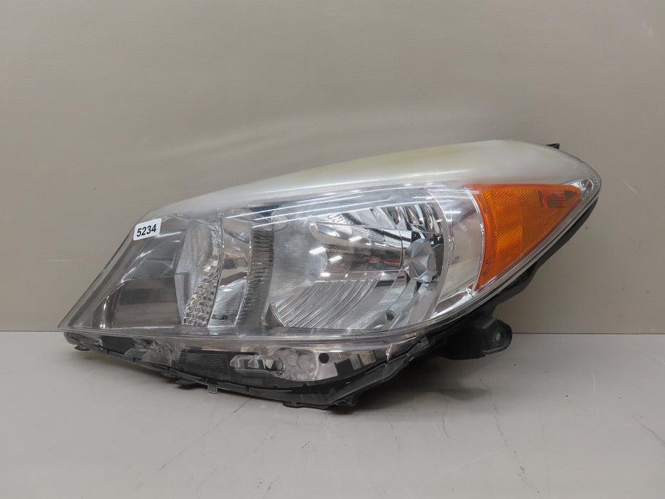 2012-2014 TOYOTA YARIS FRONT LEFT DRIVER SIDE HEADLIGHT HALOGEN OEM