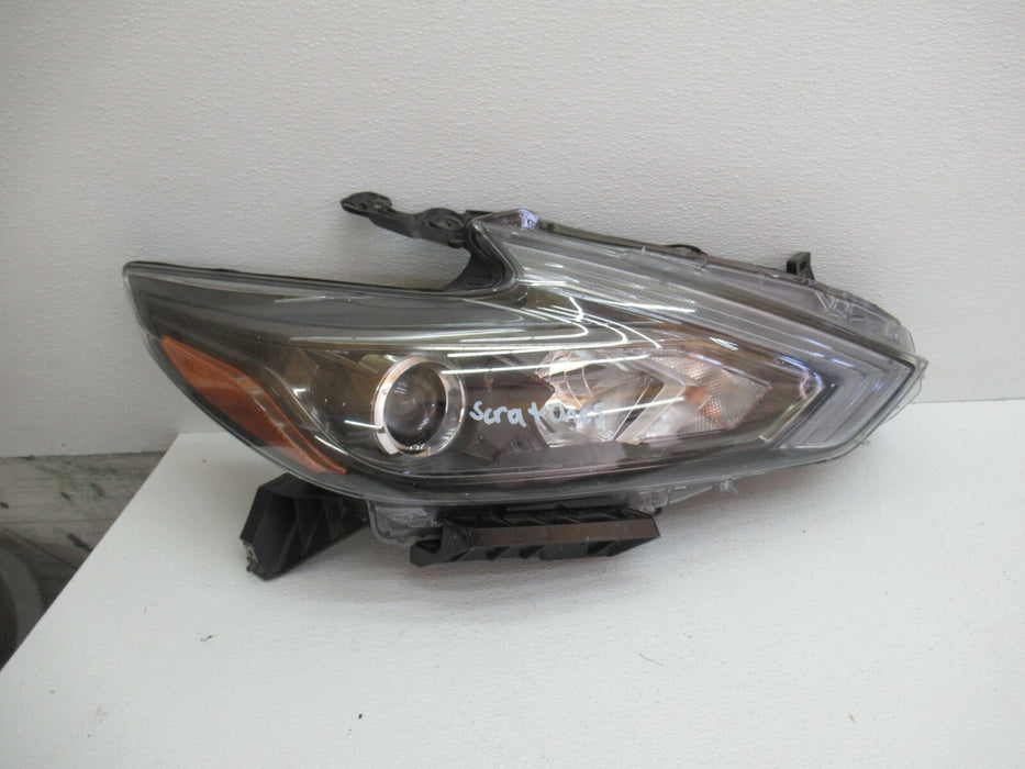 2016-2018 NISSAN ALTIMA FRONT RIGHT PASSENGER HEADLIGHT HALOGEN HEADLAMP OEM