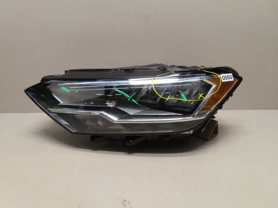 2019-2021 VOLKSWAGEN JETTA FRONT LEFT DRIVER SIDE HEADLIGHT OEM 17A 941 035 E