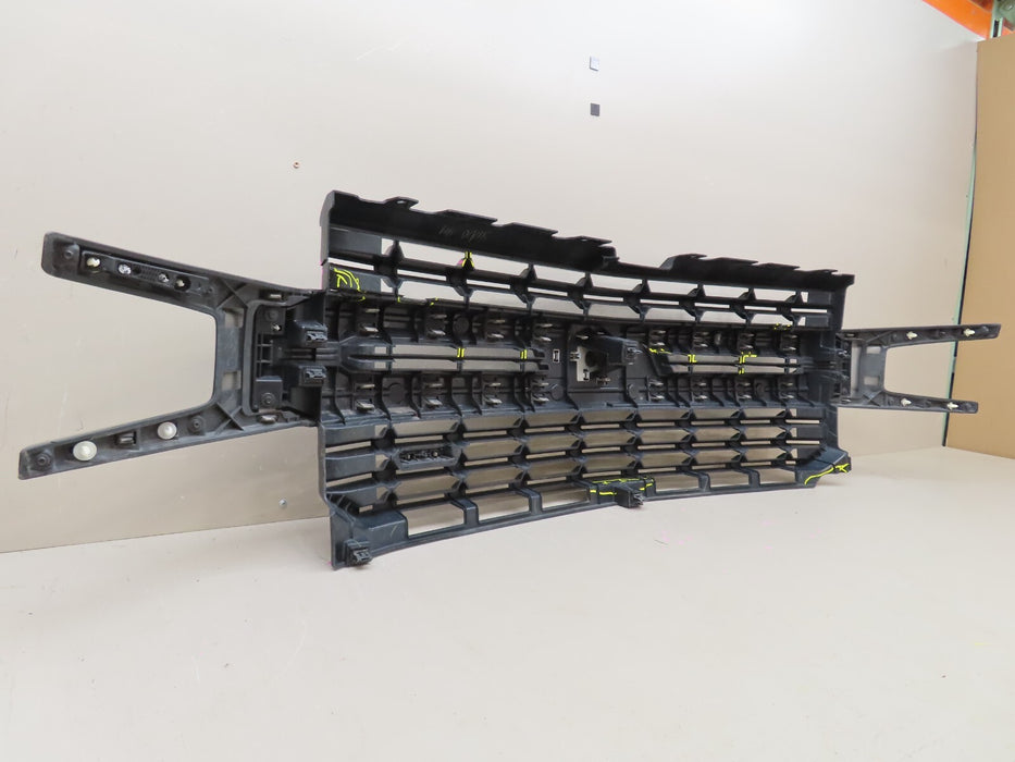 2019-2021 CHEVROLET SILVERADO 1500 Z71 FRONT GRILLE W/ EMBLEM BADGE OEM 84128450