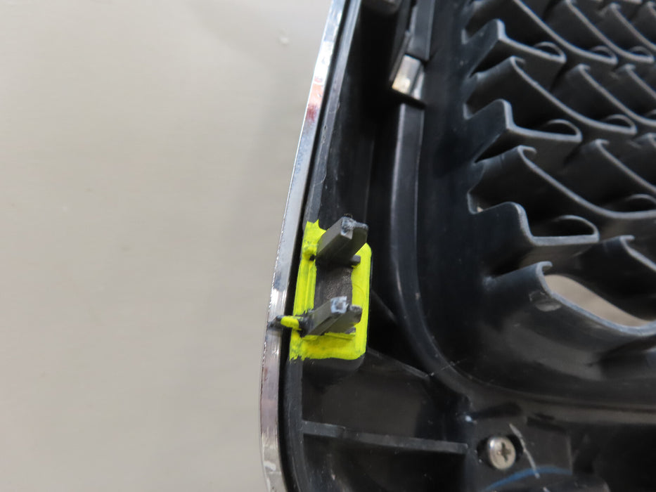 2019-2022 INFINITI QX50 FRONT RADIATOR GRILL GRILLE W/CAMERA OEM