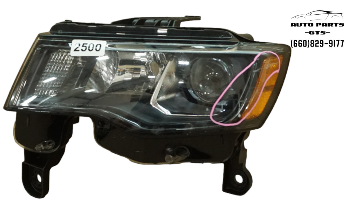 2017-2021 JEEP GRAND CHEROKEE FRONT LEFT DRIVER SIDE HEADLIGHT HALOGEN OEM