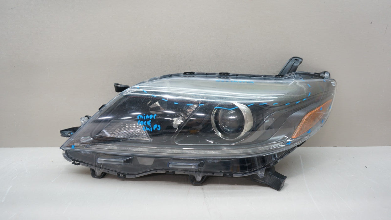 2015-2020 TOYOTA SIENNA FRONT LEFT DRIVER SIDE HALOGEN BLACK HEADLIGHT OEM