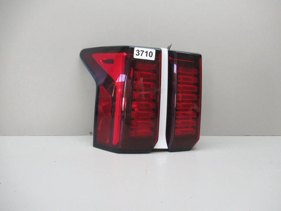 2021 2022 KIA SORENTO LEFT REAR LED TAILLIGHT LAMP OEM
