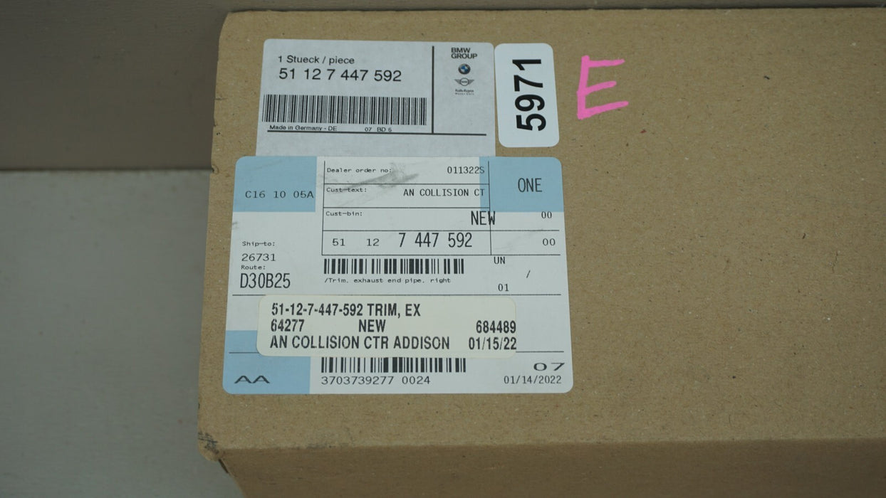 2019-2021 BMW X7 REAR RH RIGHT PASSENGER SIDE TAIL EXHAUST PIPE TIP CHROME OEM