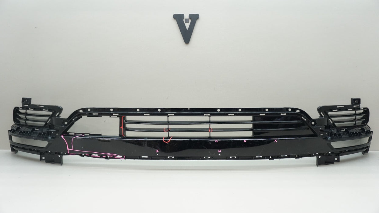 2018-2020 LINCOLN NAVIGATOR FRONT BUMPER LOWER GRILL GRILLE OEM JL7B-17K945
