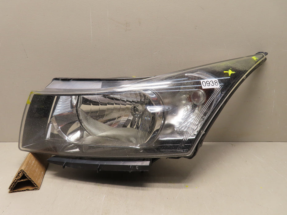2011-2016 CHEVROLET CRUZE FRONT LEFT DRIVER SIDE HEADLIGHT HALOGEN OEM