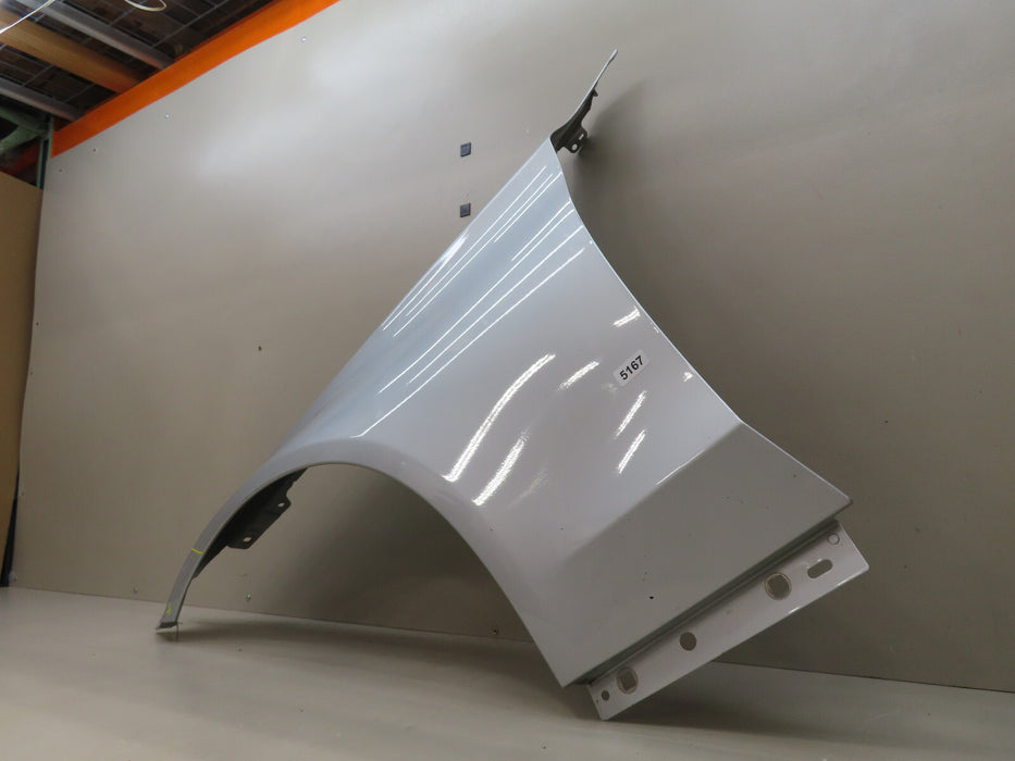 2015-2020 MERCEDES-BENZ C300 W205 FRONT LEFT DRIVER FENDER PANEL OEM 2058810121