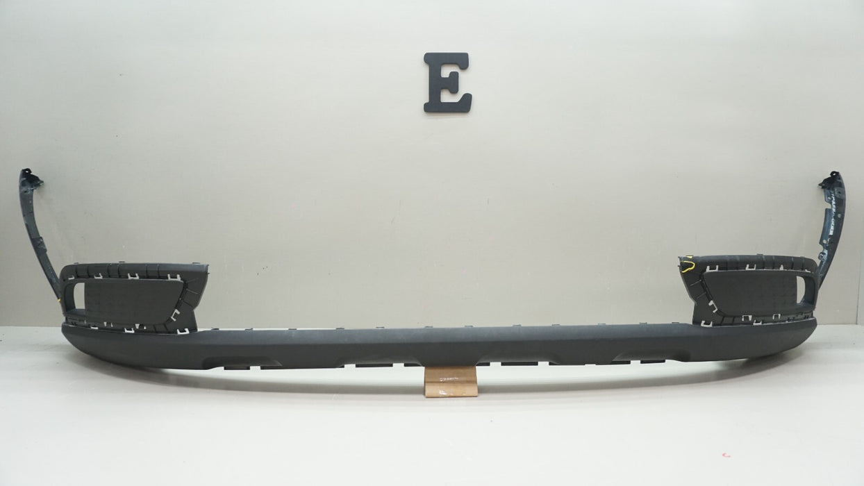 2020-2023 HYUNDAI VENUE FRONT BUMPER LOWER VALANCE 86512-K2000 OEM 20 21 22 23