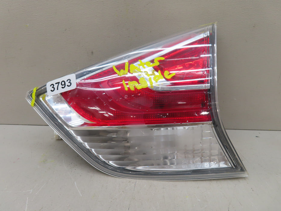 2014 2015 2016 NISSAN ROGUE REAR RIGHT PASSENGER INNER TAIL LIGHT OEM