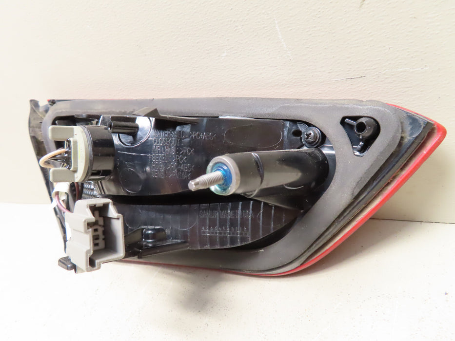 2016 - 2021 CHEVROLET MALIBU REAR RIGHT RH INNER TAILLIGHT LAMP OEM