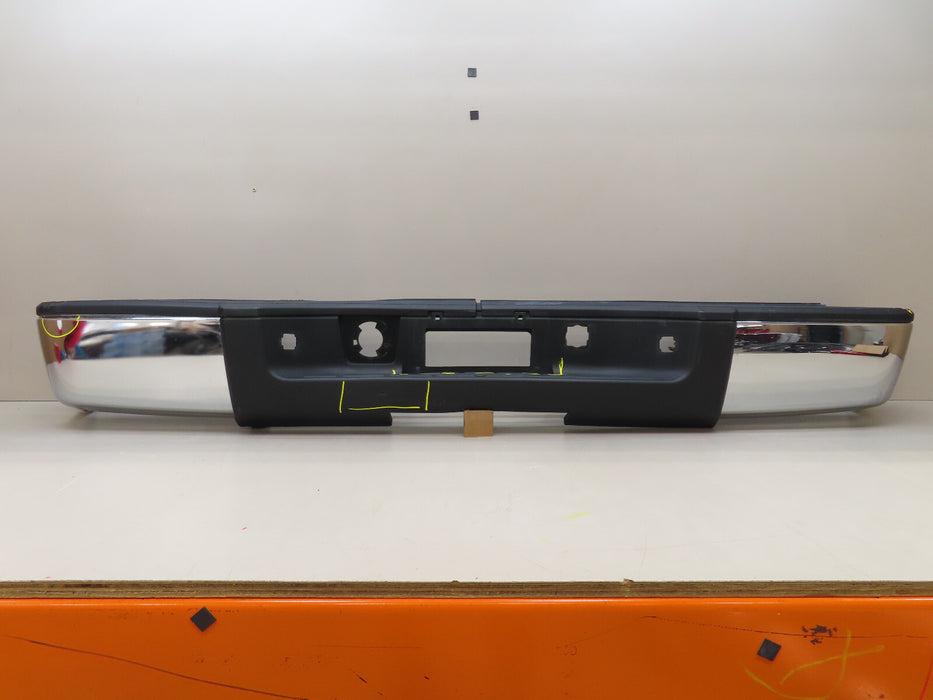 2007-2014 CHEVROLET/GMC SILVERADO/SIERRA 1500 REAR METAL BUMPER OEM