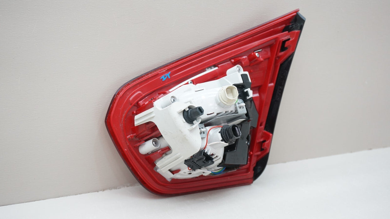 2015-2020 MERCEDES-BENZ GLA250 REAR LEFT SIDE INNER TAIL LIGHT OEM A1569060358