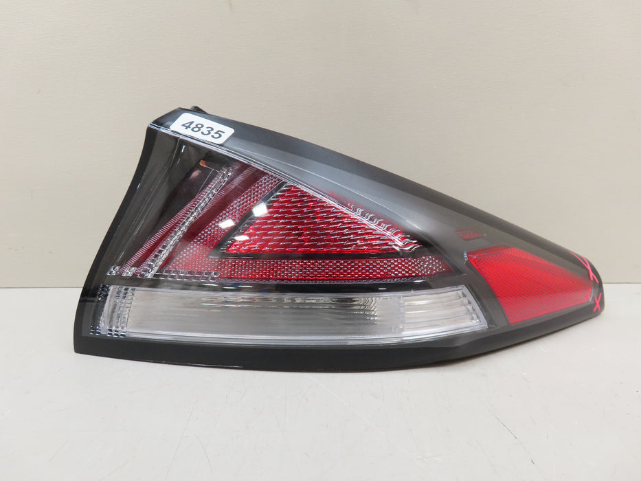 2020-2022 HYUNDAI IONIQ REAR RIGHT PASSENGER SIDE TAIL LIGHT OUTER OEM