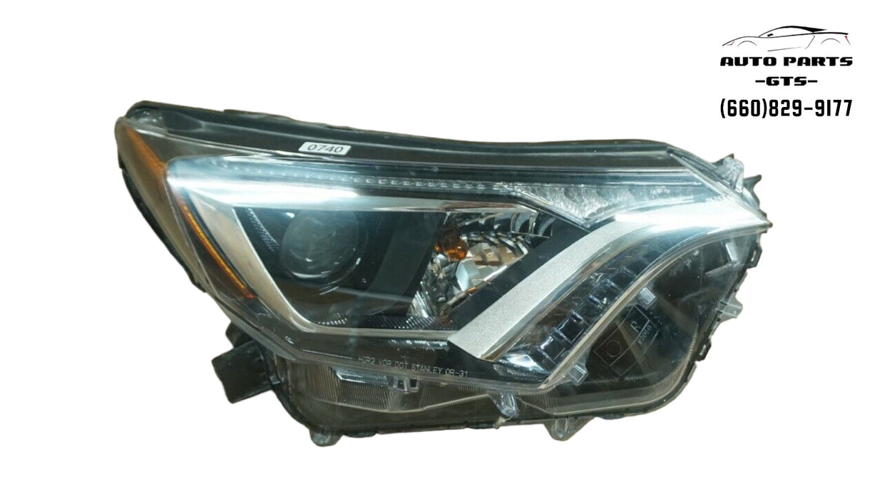 2015 2016 2017 2018 TOYOTA RAV4 RIGHT PASSENGER SIDE HEADLIGHT HEADLAMP OEM