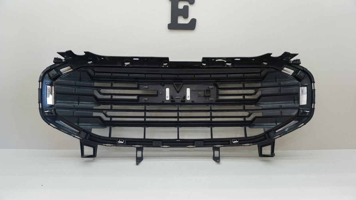 2019-2021 GMC TERRAIN FRONT UPPER BUMPER RADIATOR GRILLE W/ EMBLEM OEM 23196293