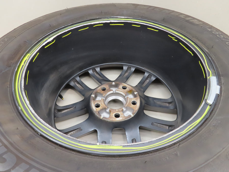 2016 2017 2018 2019 2020 2021 JEEP GRAND CHEROKEE 18X8.0 J 56.4MM RIM W/TIRE OEM