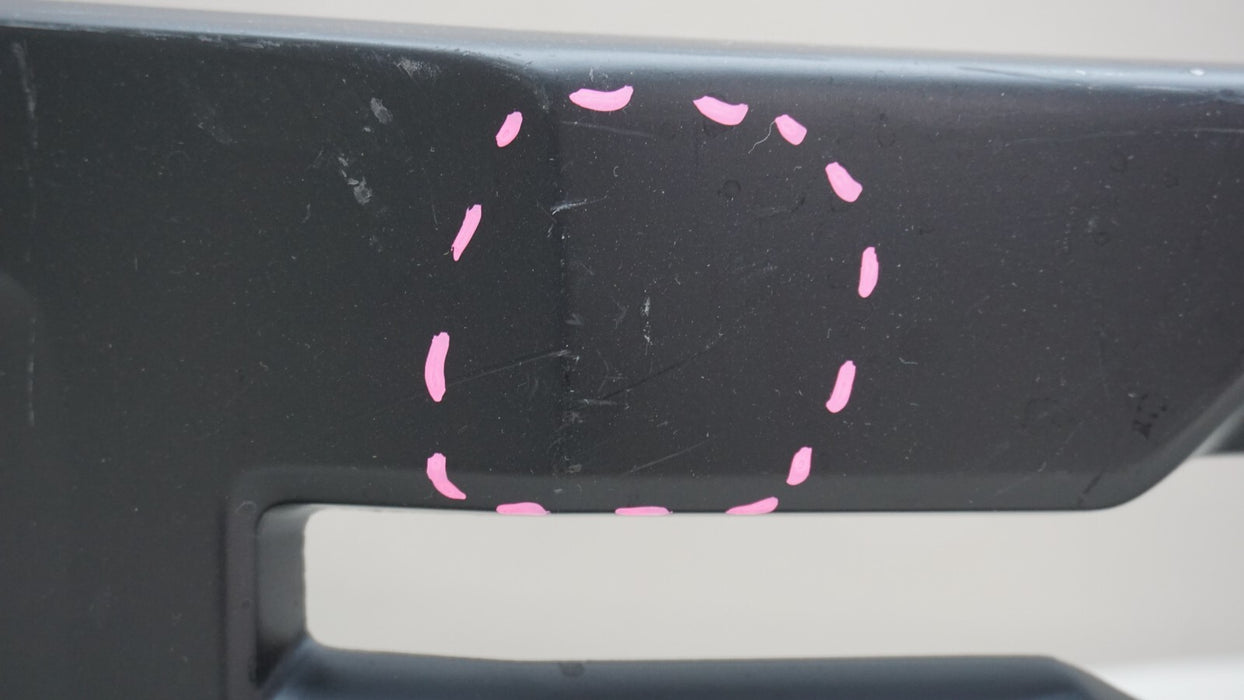 2019-2021 CHEVROLET SILVERADO 1500 FRONT CENTER GRILLE TRIM 84218458 OEM 2020