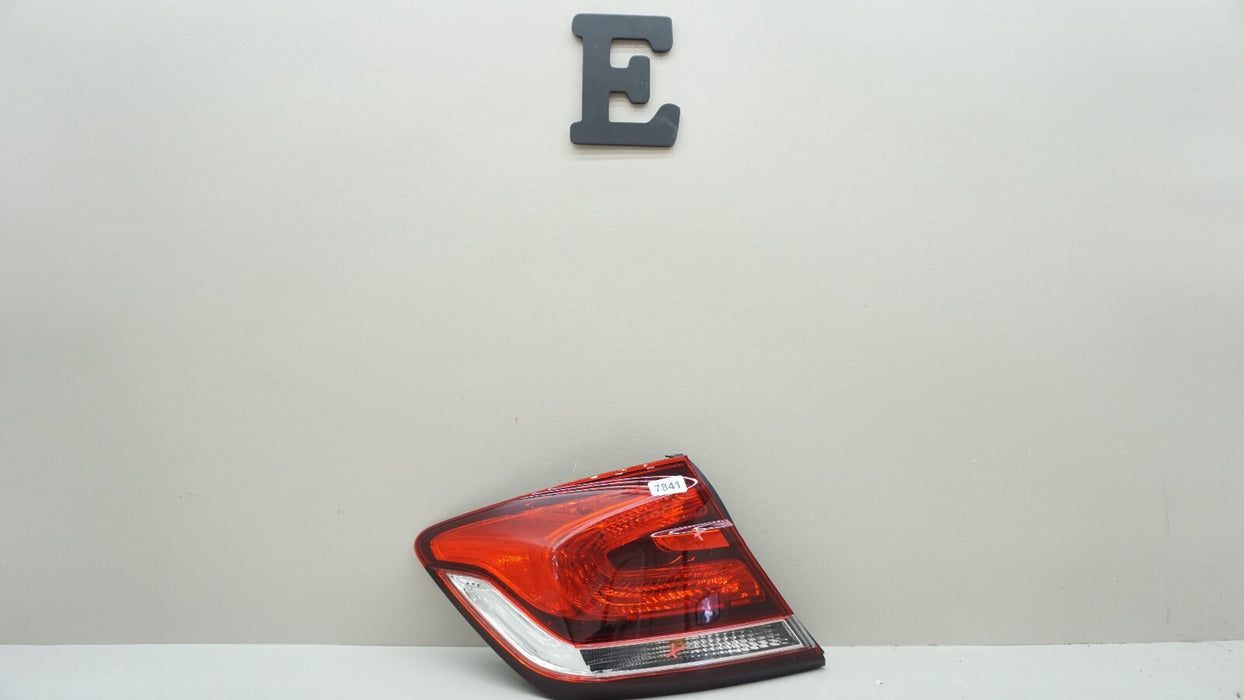 2013-2015 HONDA CIVIC SEDAN LEFT DRIVER SIDE TAIL LIGHT OEM 13 14 15