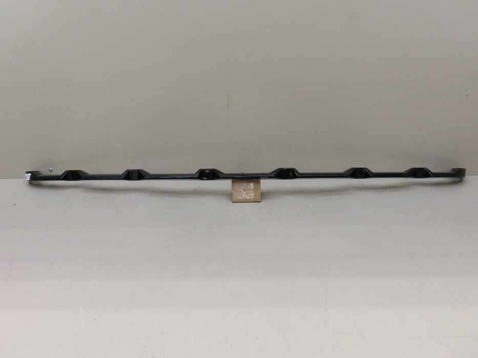 2022 2023 CHEVROLET SILVERADO 1500 FRONT GRILLE LOWER TRIM PIECE 05 OEM