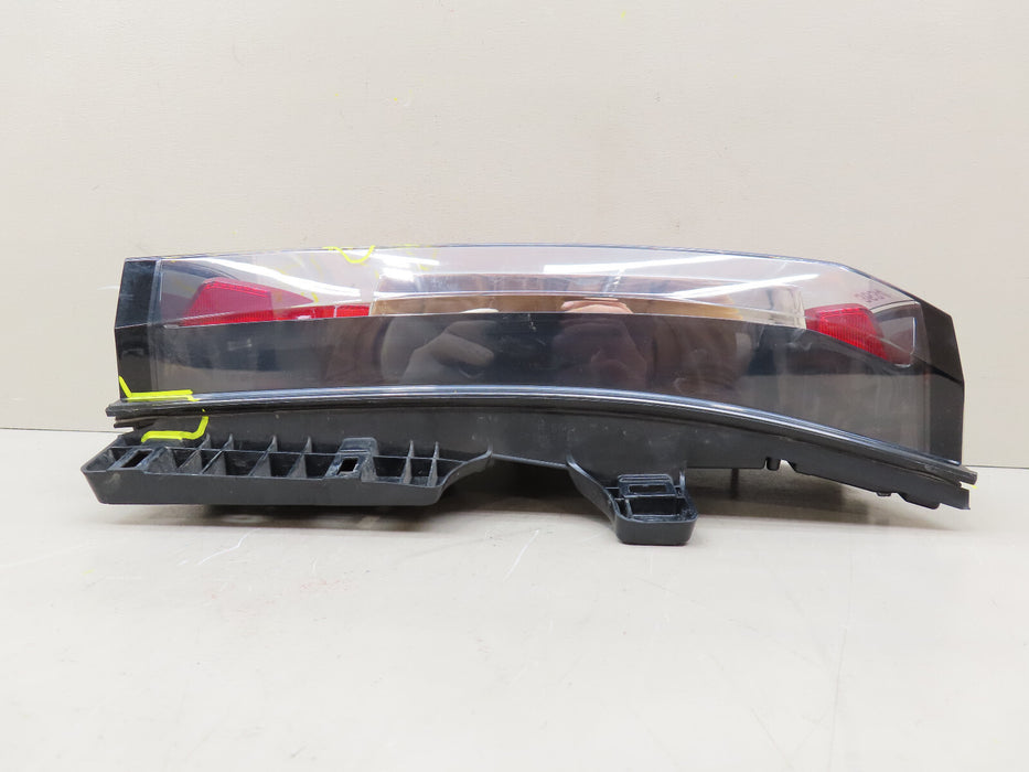 2015-2020 GMC YUKON XL REAR LEFT DRIVER TAIL LIGHT LED OEM 84408859