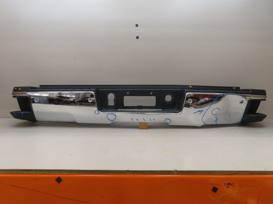2015-2019 CHEVROLET/GMC SILVERADO/SIERRA 2500/3500 REAR METAL BUMPER OEM