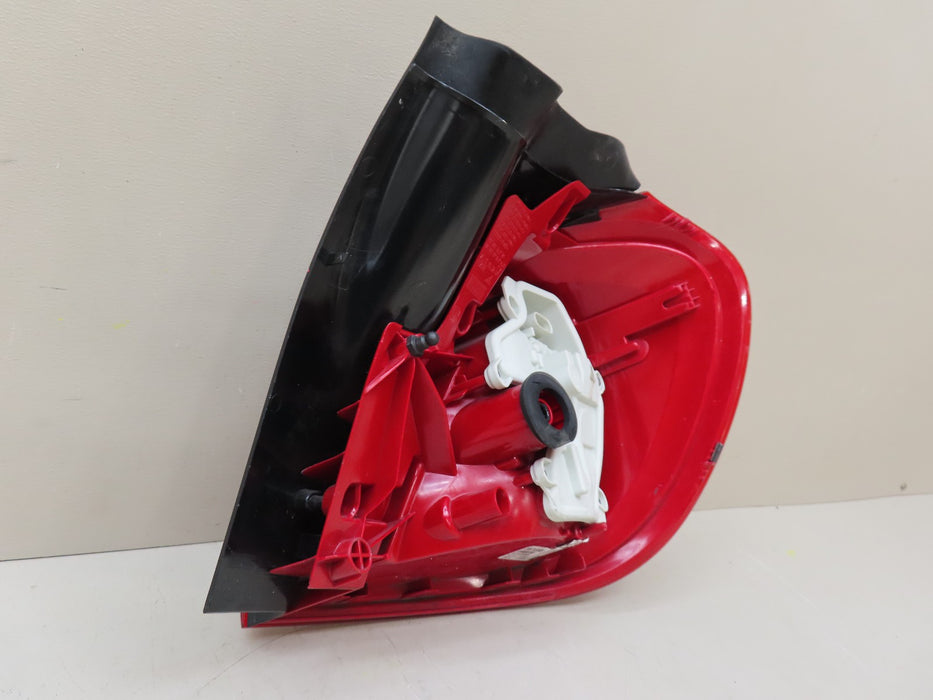 2015-2020 MERCEDES-BENZ GLA250 GLA 45 AMG REAR LEFT DRIVER SIDE TAIL LIGHT OEM