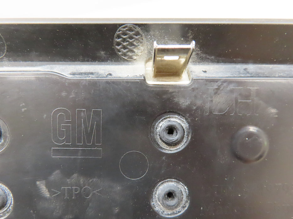 2019-2022 GMC SIERRA 1500 6.6L V8 FRONT LEFT DRIVER FENDER EMBLEM OEM