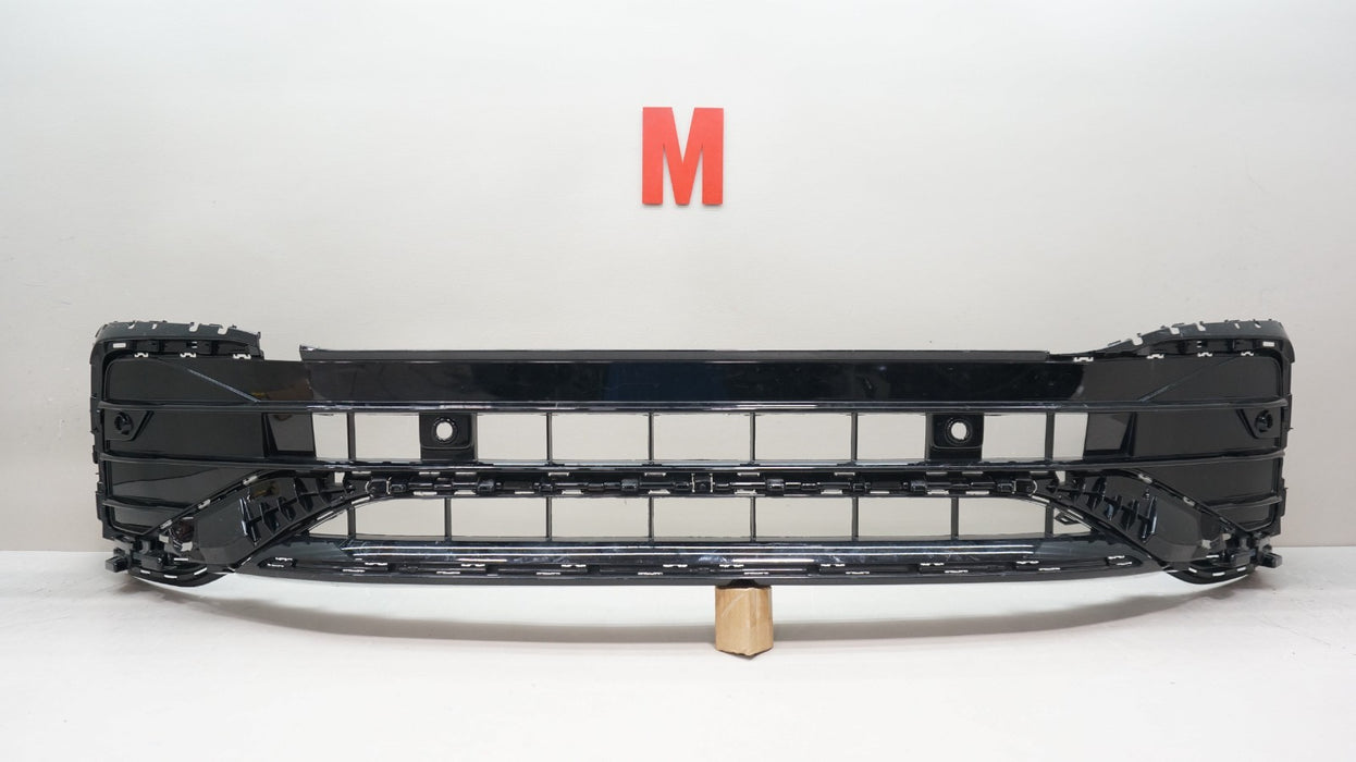 2022-2023 VOLKSWAGEN TIGUAN R LINE FRONT LOWER BUMPER GRILLE OEM 5NN853677L