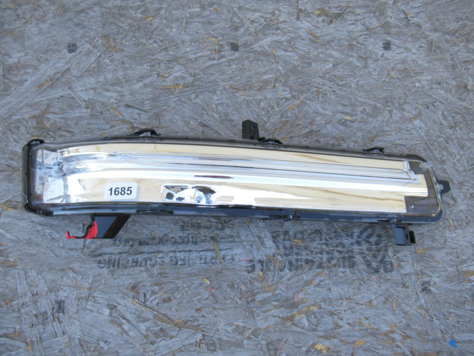 2019-2020 LINCOLN NAUTILUS FRONT BUMPER RIGHT PASSENGER FOG LIGHT DRL LED OEM