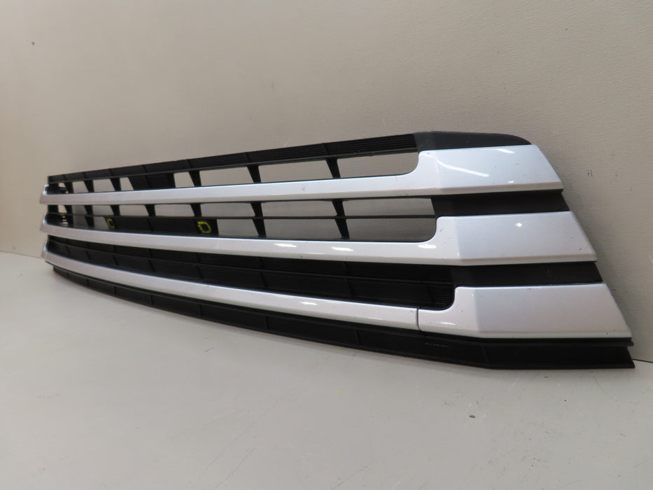 2016 2017 2018 2019 TOYOTA HIGHLANDER FRONT LOWER GRILLE GRILL OEM 53102-0E070