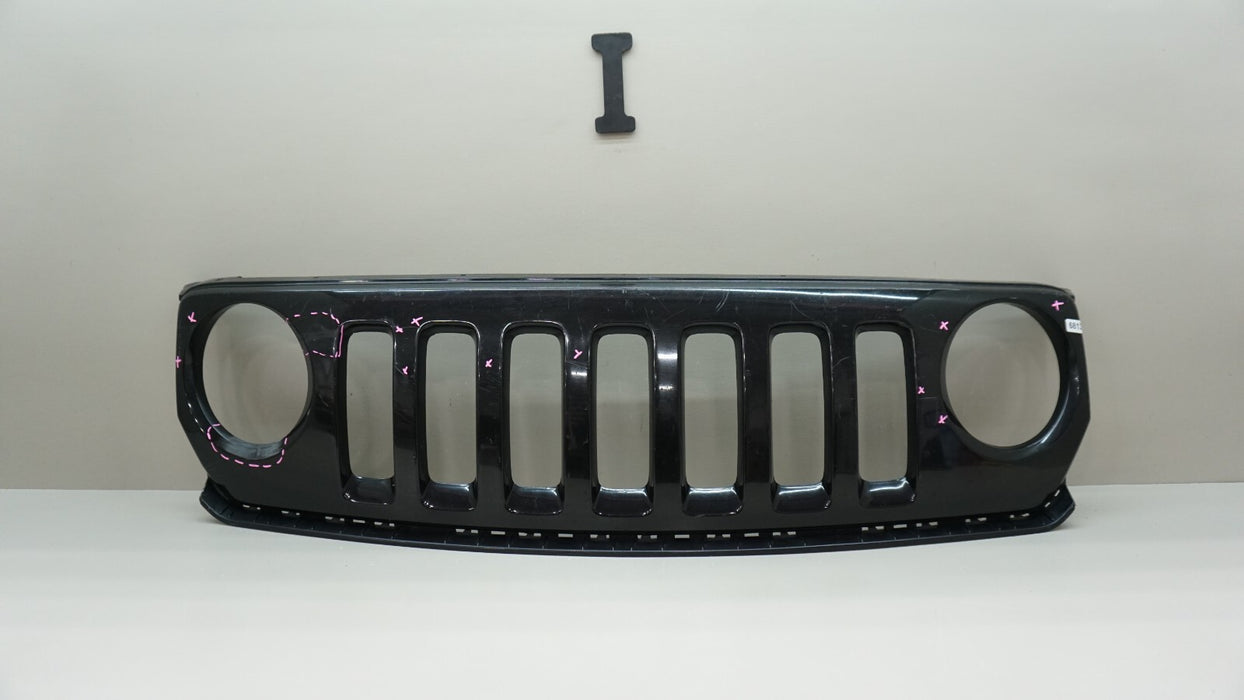 2011-2017 JEEP PATRIOT FRONT MAIN BUMPER GRILLE OEM 11MK74-J-1100P