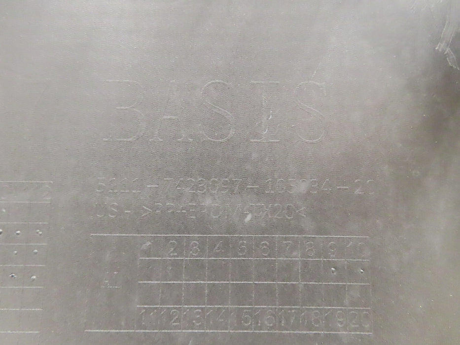 2019-2022 BMW X7 FRONT BUMPER COVER OEM