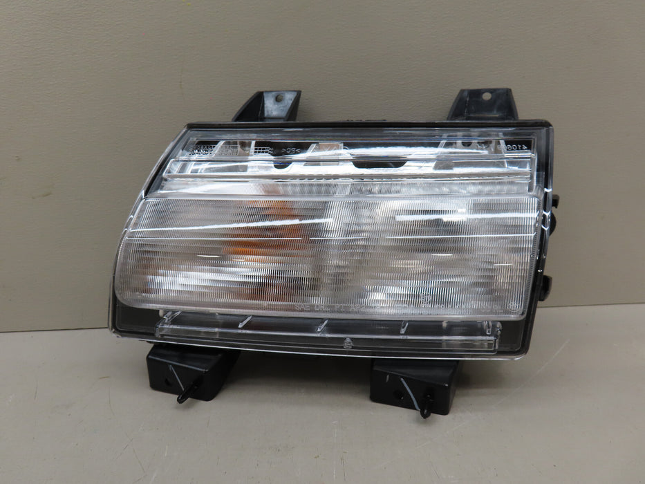 2018-2023 JEEP WRANGLER GLADIATOR FRONT LEFT DRIVER SIDE TURN SIGNAL OEM