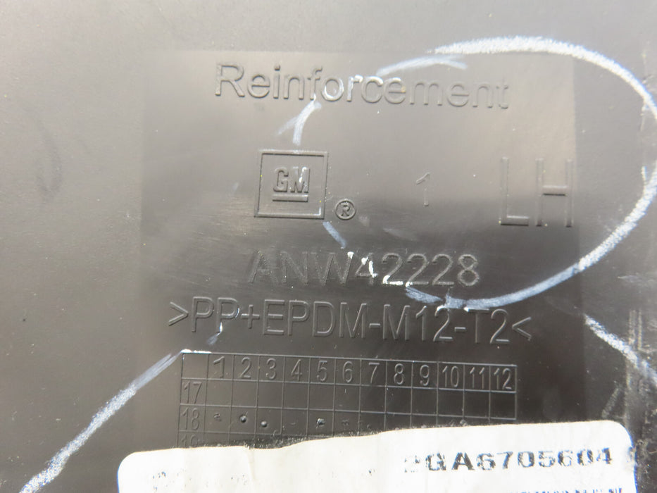 2019-2021 CHEVROLET SILVERADO 1500 FRONT LEFT DRIVER BUMPER COVER FILLER OEM