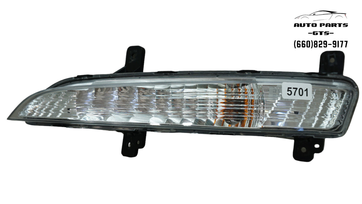 2013-2017 CHEVROLET TRAVERSE LEFT DRIVER SIDE TURN SIGNAL LIGHT OEM 23305608