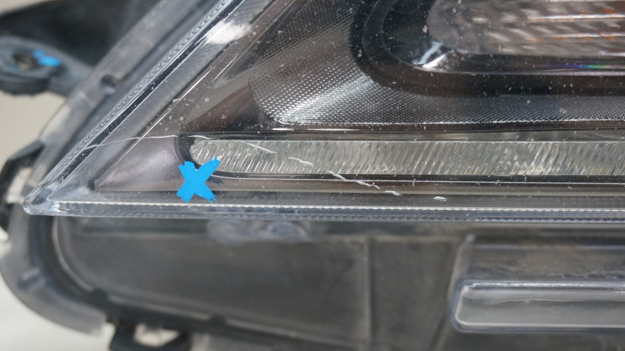 2015-2020 TOYOTA SIENNA FRONT LEFT DRIVER SIDE HALOGEN BLACK HEADLIGHT OEM