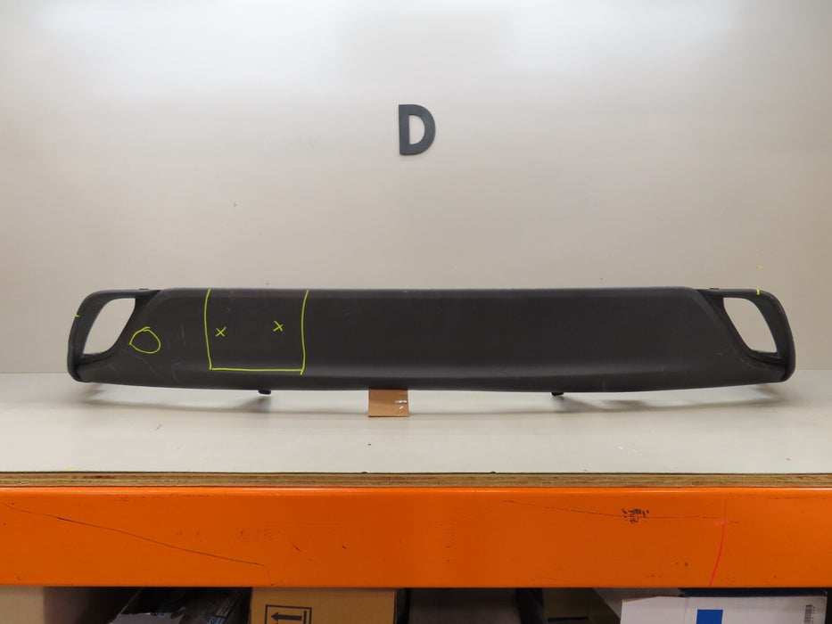 2020 2021 Toyota Highlander Rear Lower Bumper Cover VALANCE 52169-0E110 OEM