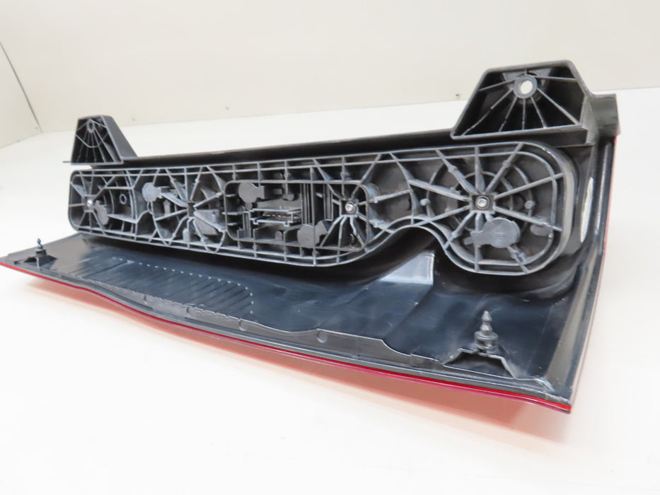 2019-2022 MERCEDES-BENZ SPRINTER 1500-3500 REAR RIGHT PASSENGER TAIL LIGHT OEM