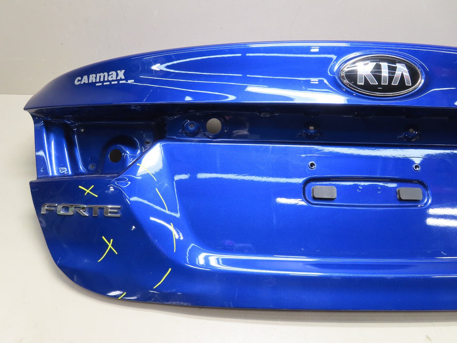 2019-2021 KIA FORTE 4DR SEDAN REAR TRUNK LID W/ EMBLEM BADGE NAMEPLATE OEM
